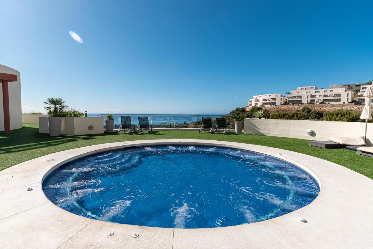 Apartamento Moderno Vacacional Con Increbles Vistas Al Mar Con Y Gimnasio